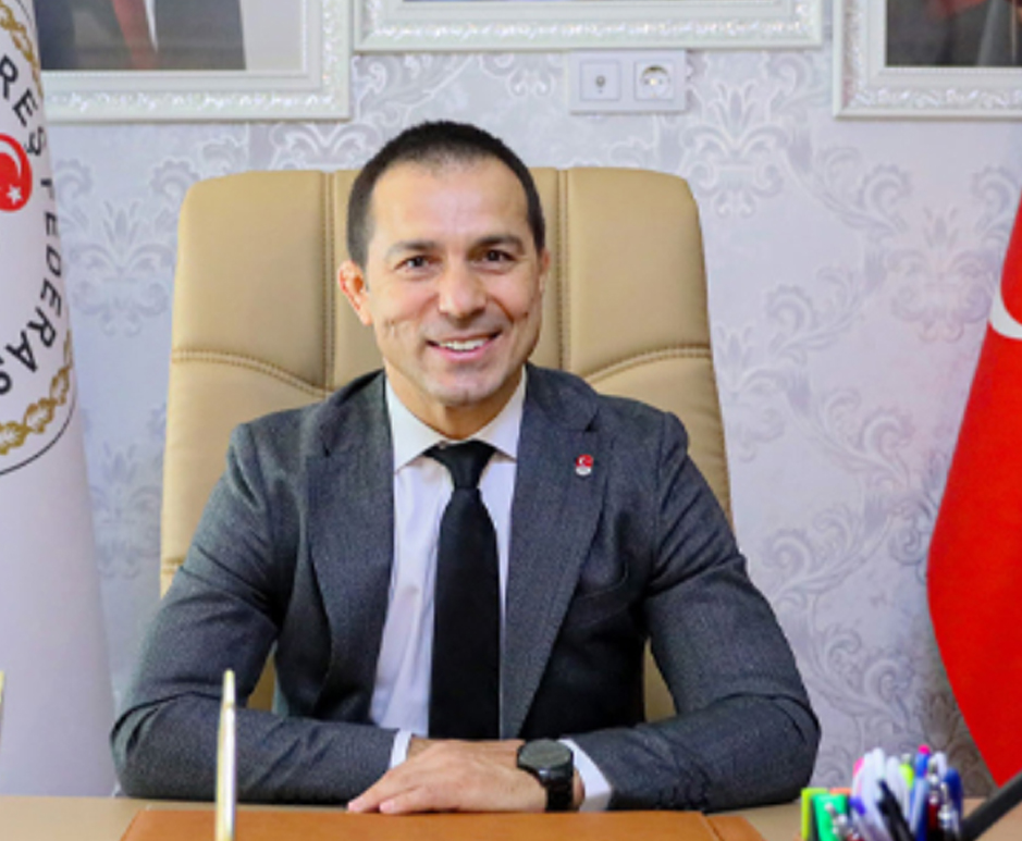 Şeref Eroğlu