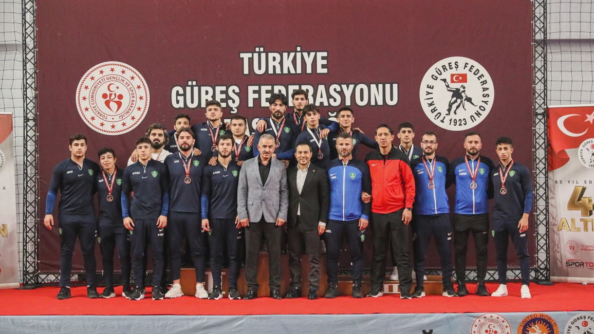 Süper Lig Grekoromen Güreş Müsabakaları’nda Şampiyon Aski̇