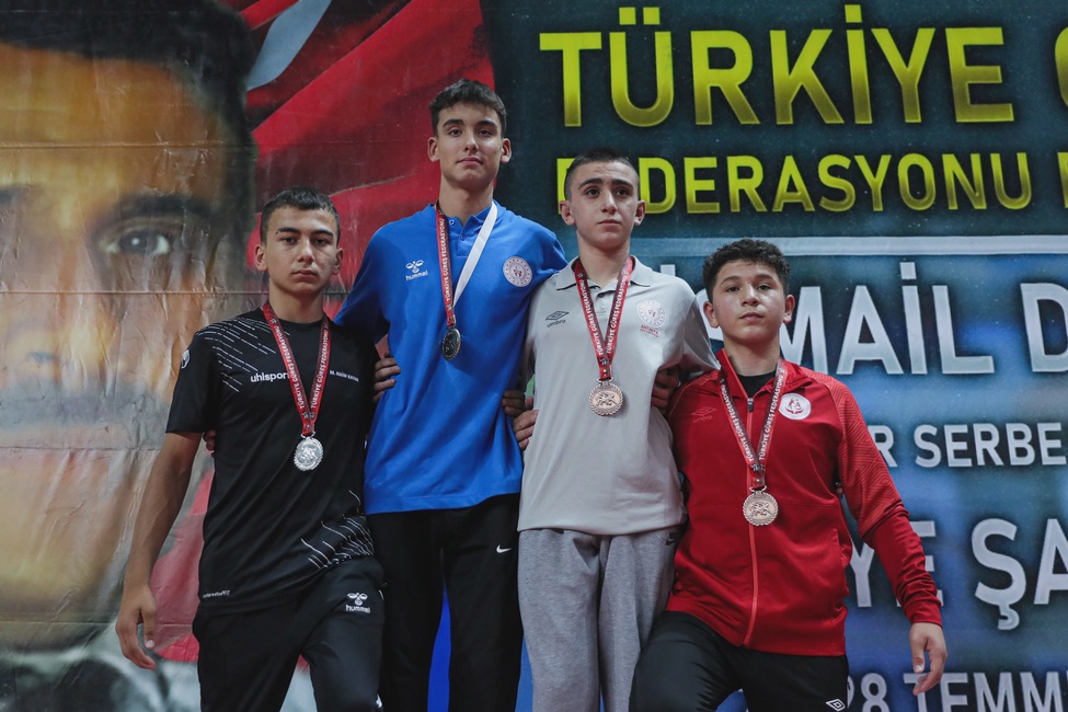 İsmail Demirci U13 Erkekler Serbest Güreş Türkiye Şampiyonası’nda İkinci Gün Tamamlandı