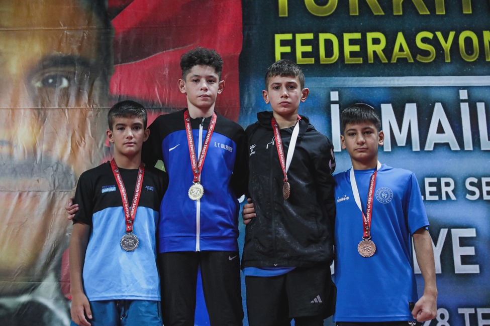 İsmail Demirci U13 Erkekler Serbest Güreş Türkiye Şampiyonası’nda İkinci Gün Tamamlandı