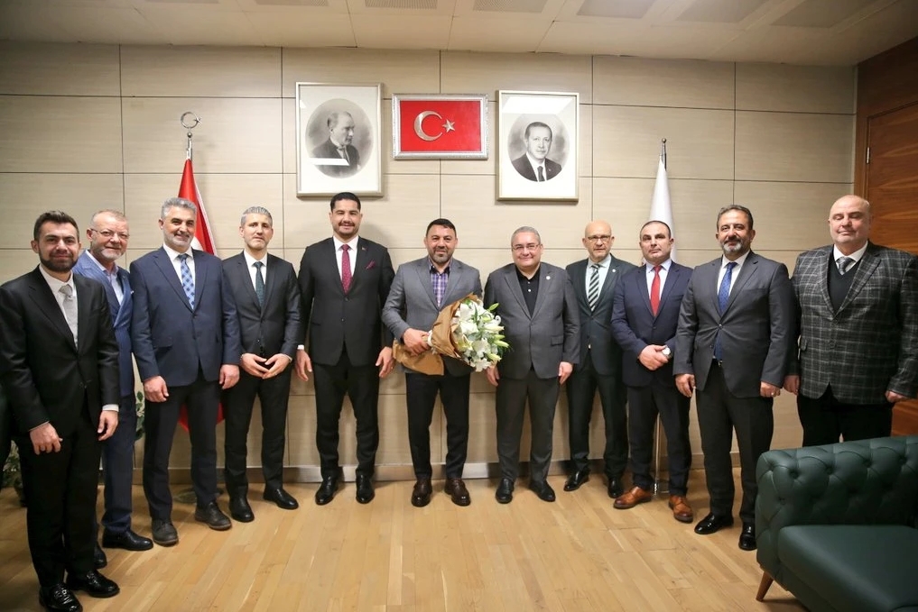 Türkiye Güreş Federasyonu’ndan Hamza Yerlikaya’ya Ziyaret