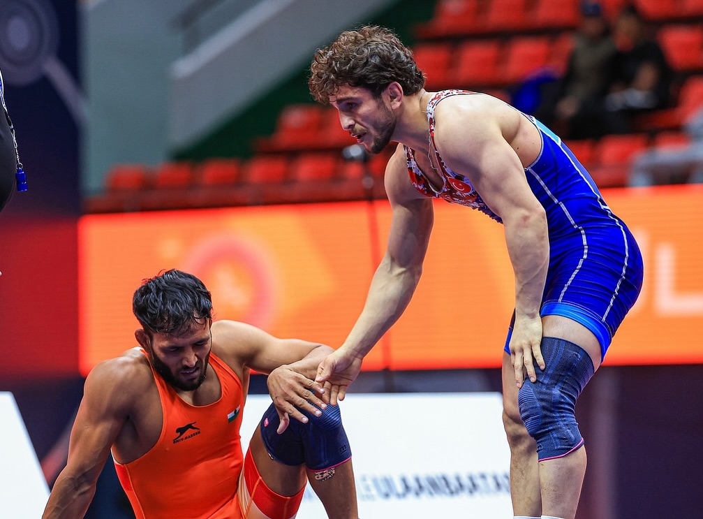 Moğolistan Ulaanbaatar Open Ranking Serisi’nin son gününde serbest stilde güreşçilerimiz 3 bronz madalya kazandı.