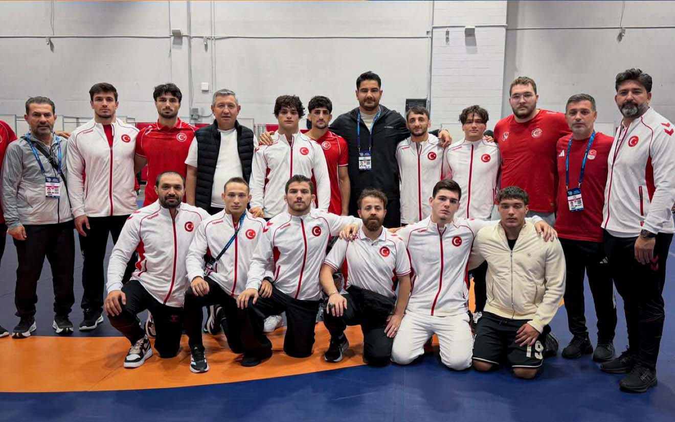  Grekoromen Güreş Milli Takımımızdan 1 gümüş, 3 bronz olmak üzere toplam 4 madalya!