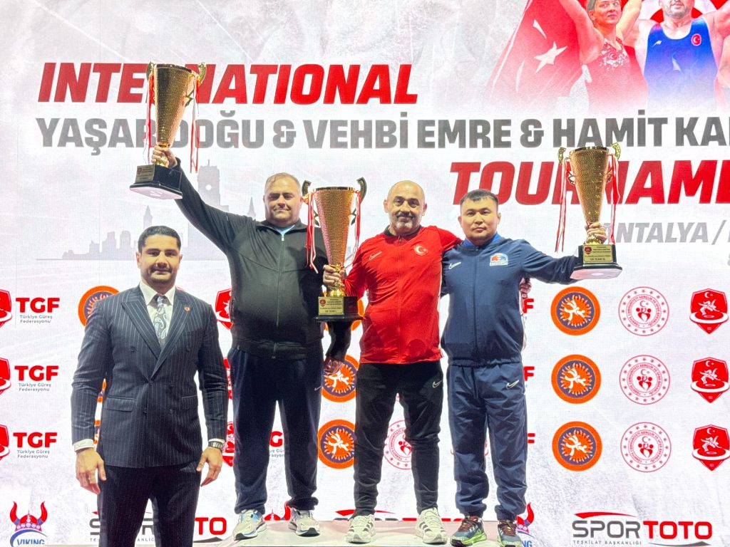 407aedab-eaa1-4e81-b624-1b7f3ae1bff2